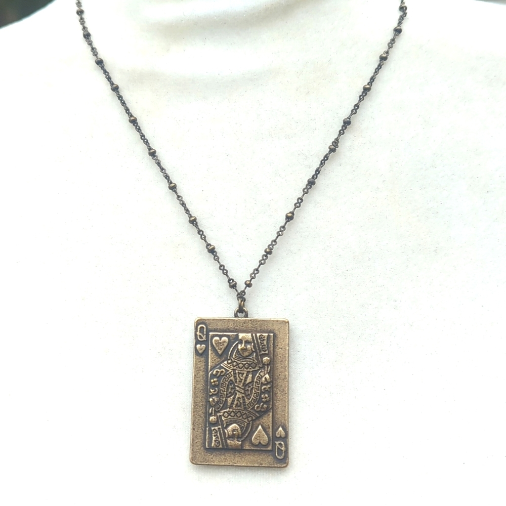 Double Sided Necklace Bird Queen of Hearts - Picture 2 of 10